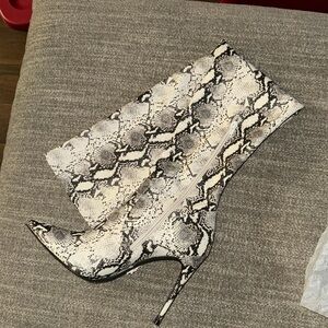 Steve Madden Dominique Boot